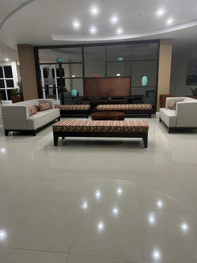 Bayfront Villa & Apartment Portmore Exterior foto